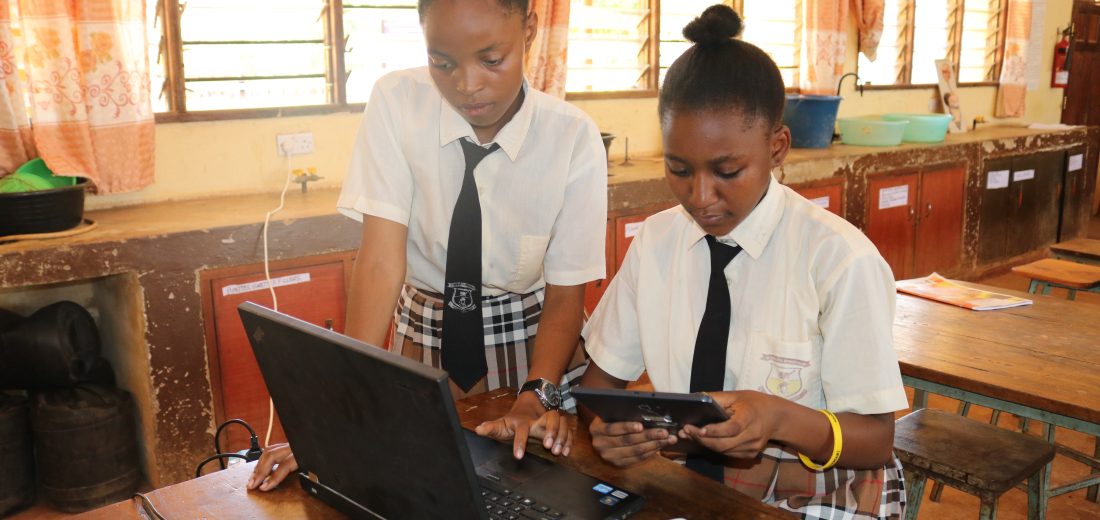 Kenyan teen girls invent Covid breathhalyzers that will enhance rapid testing