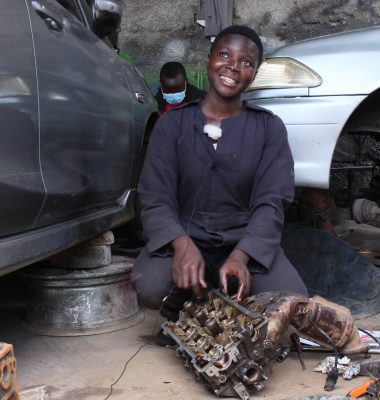 The female mechanic challenging stereotypes