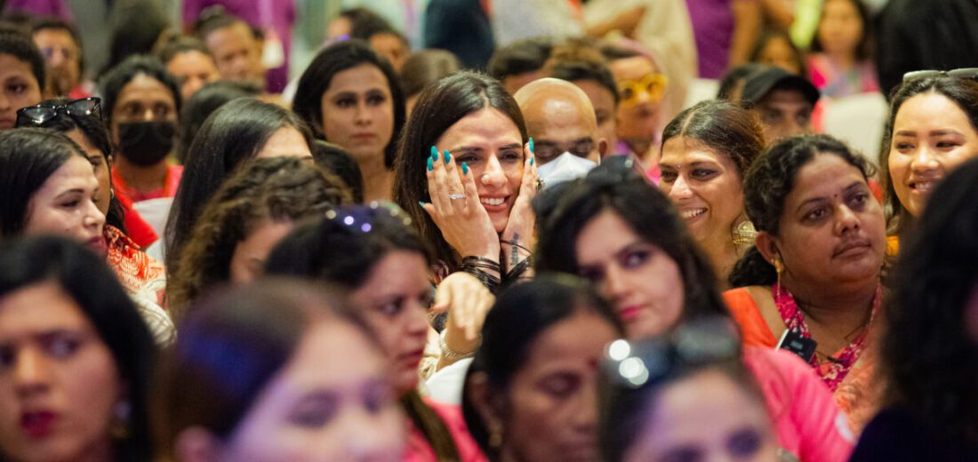 Localising through collaborations